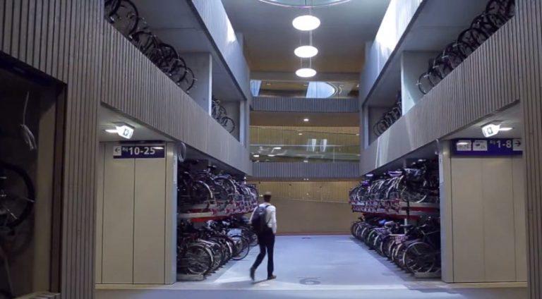 Cracks appear in floor of world’s largest bicycle parking garage in Utrecht